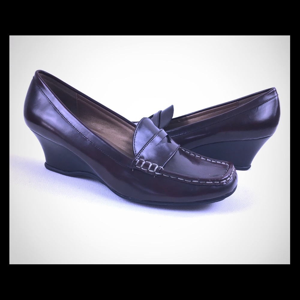 Bass & Co. (Waldorf) Womens Slip-on Penny Loafers